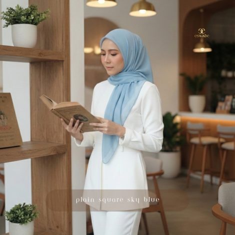 eswabe Plain Square - Sky Blue