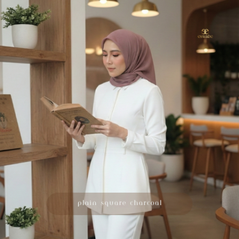 eswabe Plain Square - Charcoal